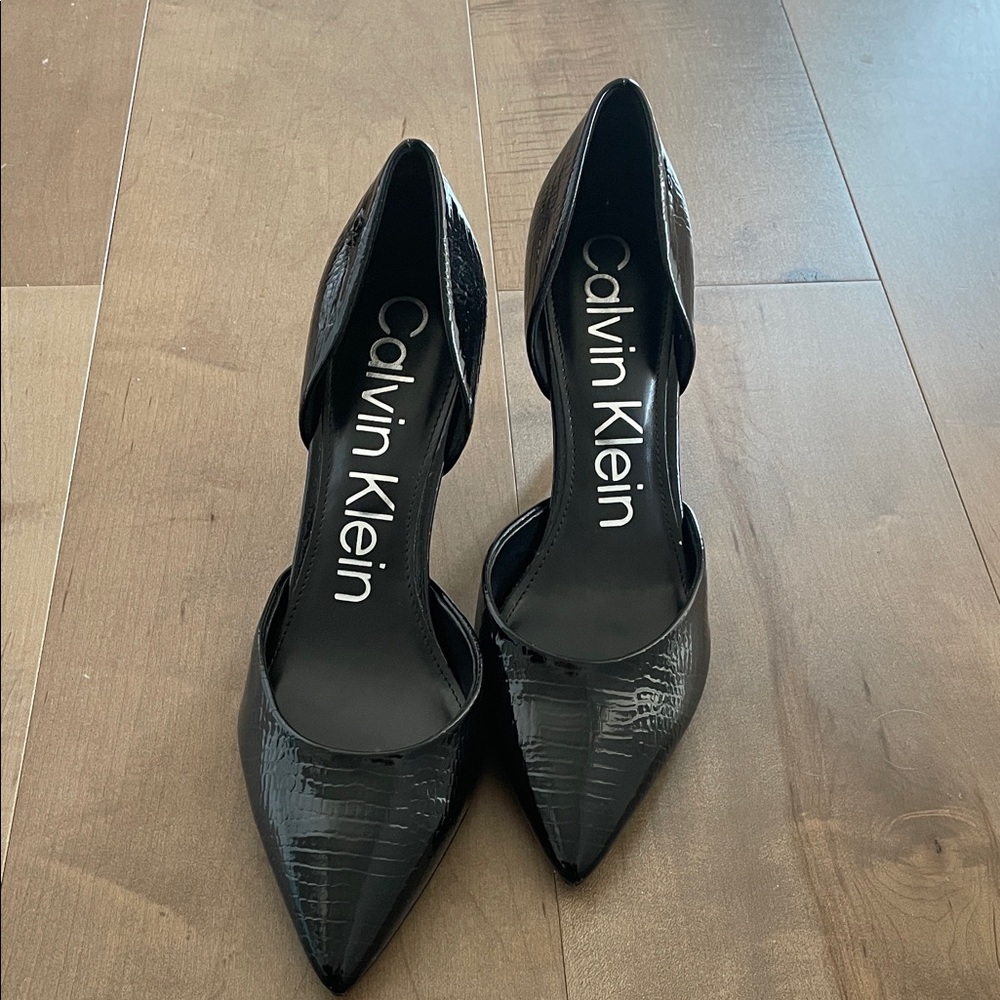 Calvin Klein Black Patent Croc-Embossed D'Orsay Pointed Heels